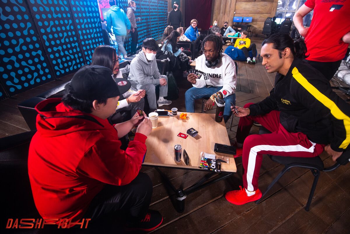 Casters playing Uno