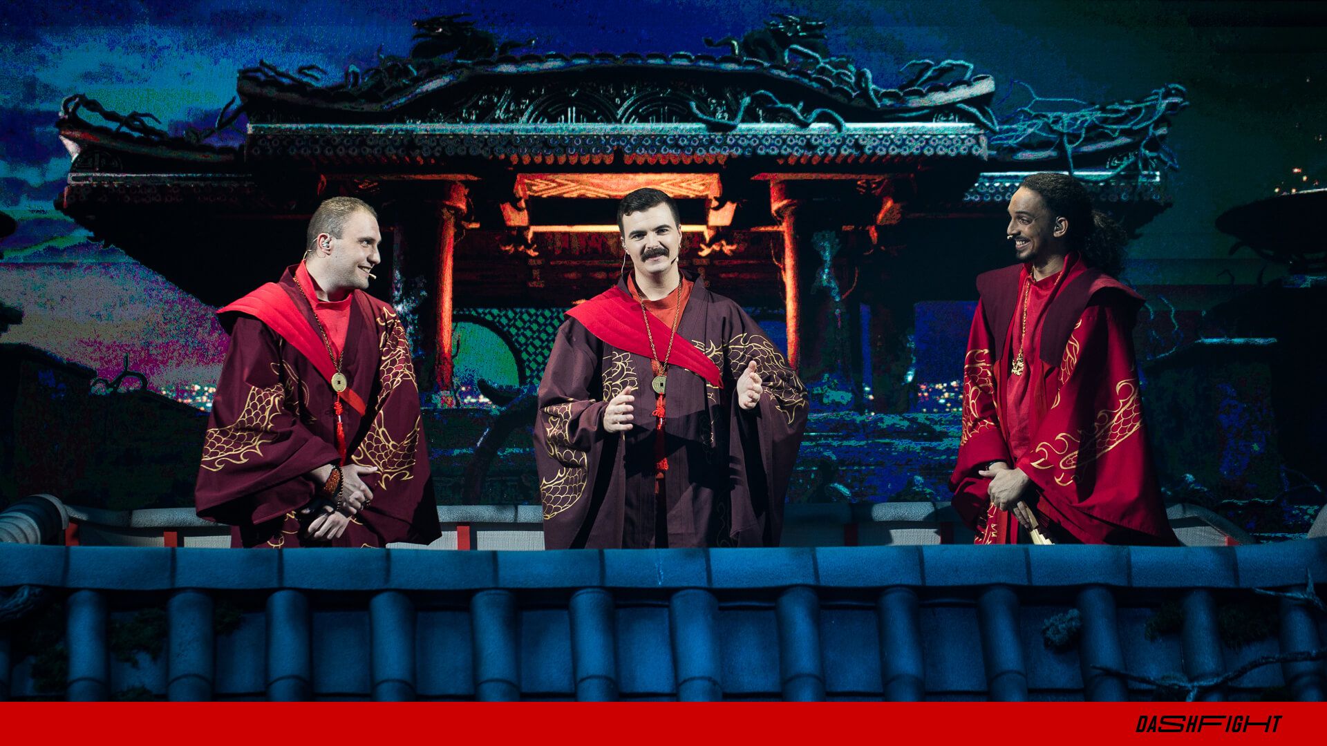 Kitana Prime (on the right) along with the other co-analysts for the WePlay Dragon Temple