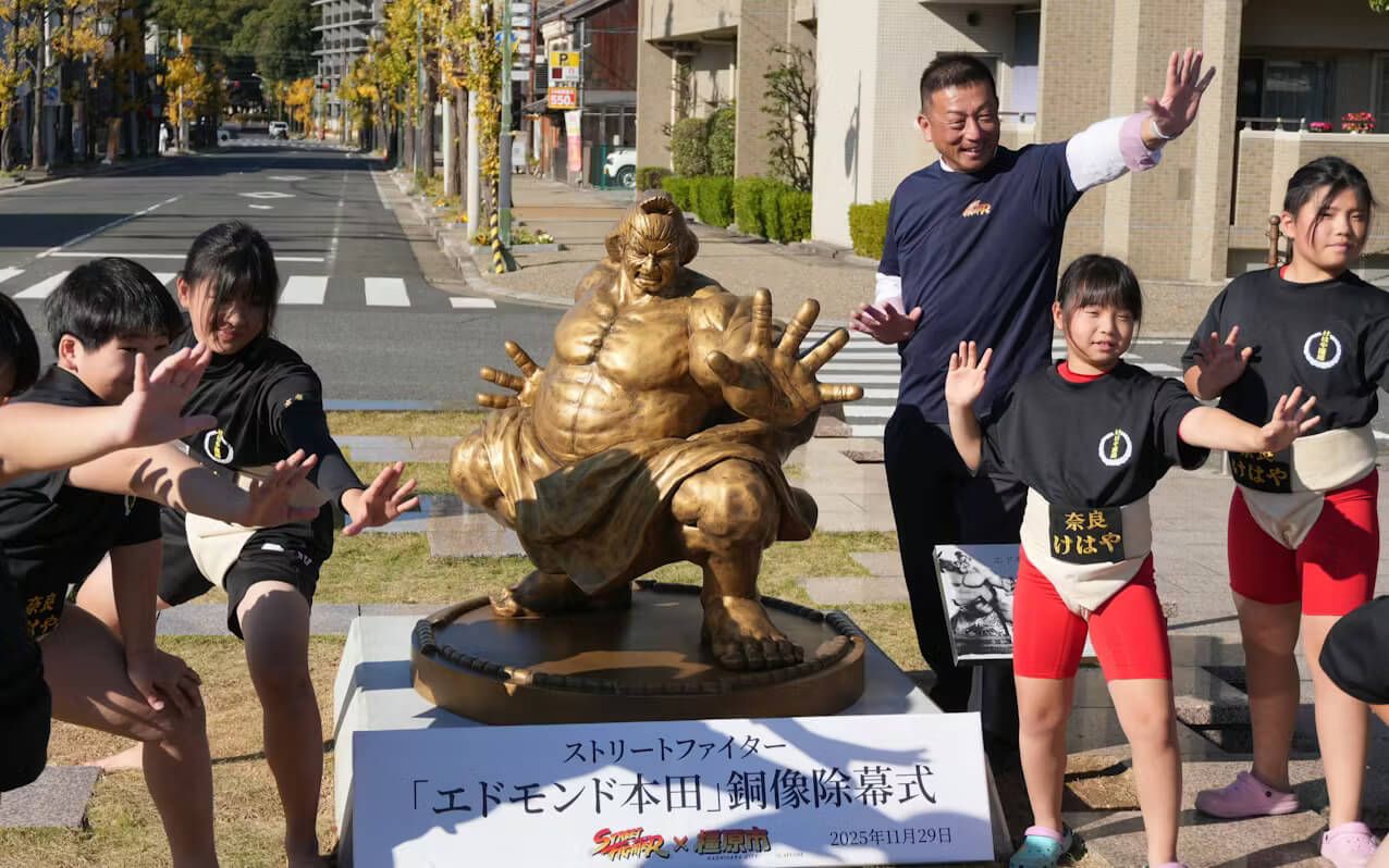 Kashihara Unveils New E.Honda Statue in Ongoing Street Fighter Project