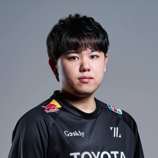 Higuchi Claims Final Topanga Championship Finals Spot