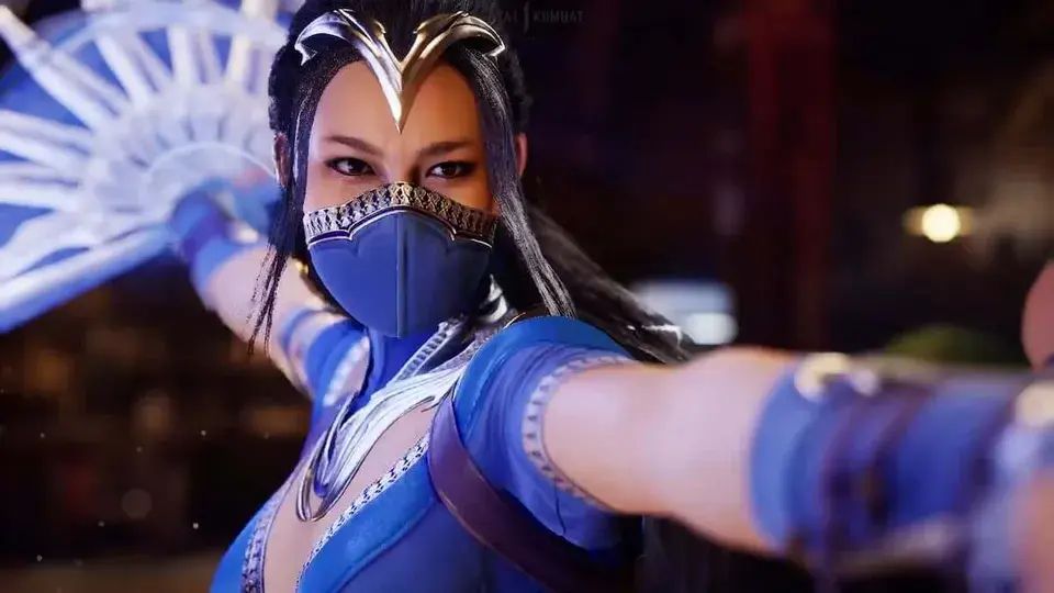 This Kitana Cosplay Looks Perfect | DashFight